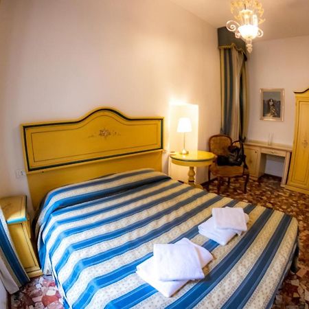 Zaffiro Apartment ヴェネツィア エクステリア 写真